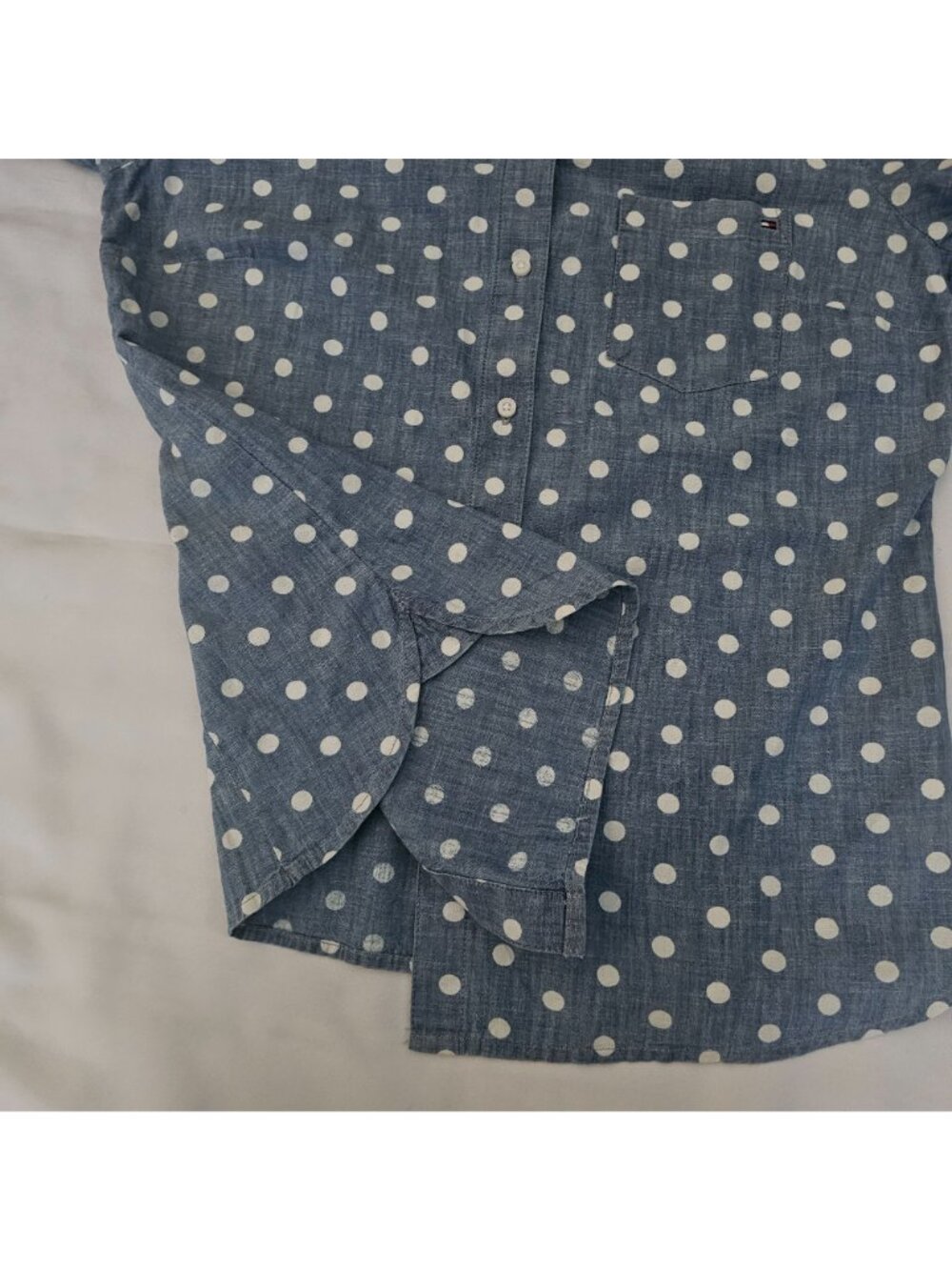 Tommy Hilfiger Women's Chambray Roll Tab Sleeve Polka Dot Print Shirt Size S/P - Picture 6 of 16